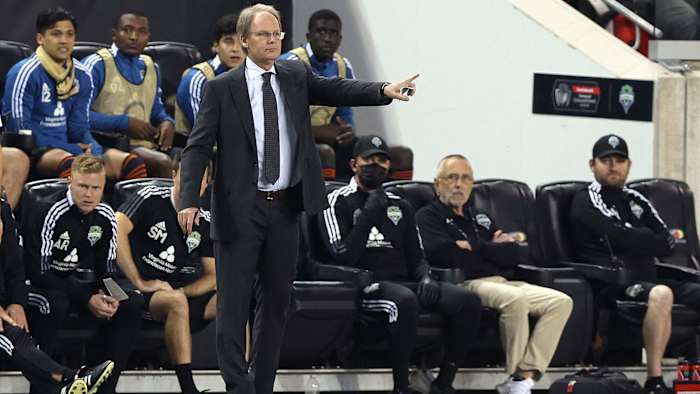 Seattle Sounders manager Brian Schmetzer